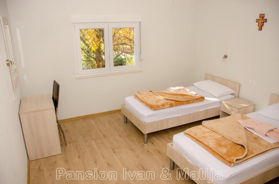 Bed and Breakfast Pansion Matija Меджугорье Экстерьер фото